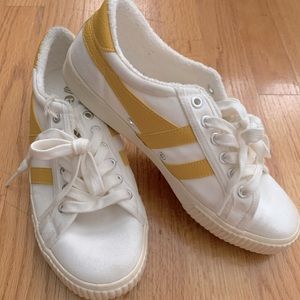 Women’s Gola sneakers- white/yellow, size 8